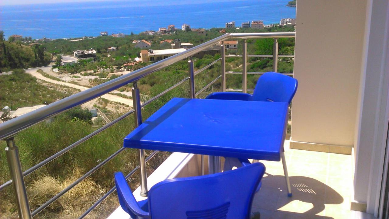 Marika'S Apartments Himare Exterior foto